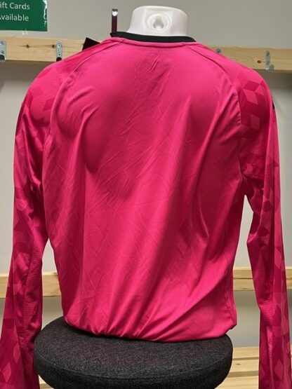 Long sleeved Norwich City Goalkeeper Shirt - Image 2